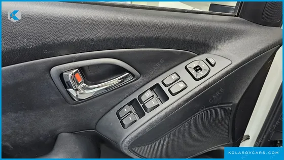 HYUNDAI TUCSON DIESEL 4WD LX20