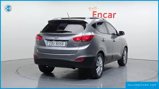 HYUNDAI TUCSON DIESEL 2WD LX20