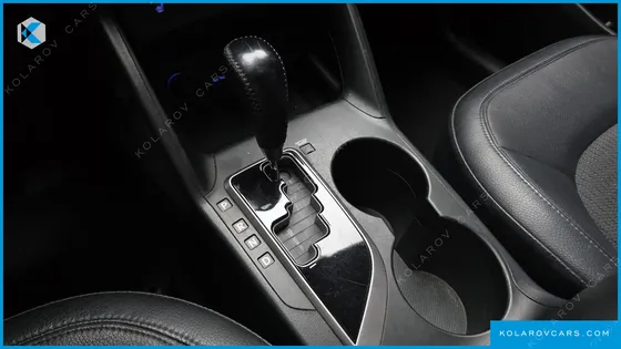 HYUNDAI TUCSON DIESEL 2WD LX20