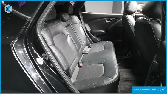 HYUNDAI TUCSON DIESEL 2WD LX20