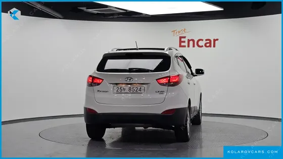 HYUNDAI TUCSON DIESEL 2WD LX20