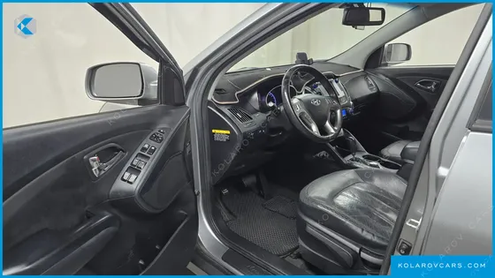 HYUNDAI TUCSON DIESEL 2WD LX20