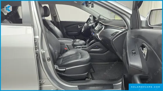 HYUNDAI TUCSON DIESEL 2WD LX20