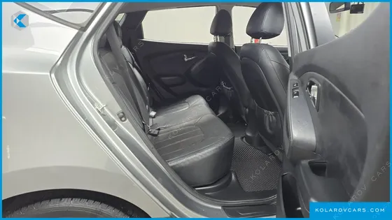 HYUNDAI TUCSON DIESEL 2WD LX20
