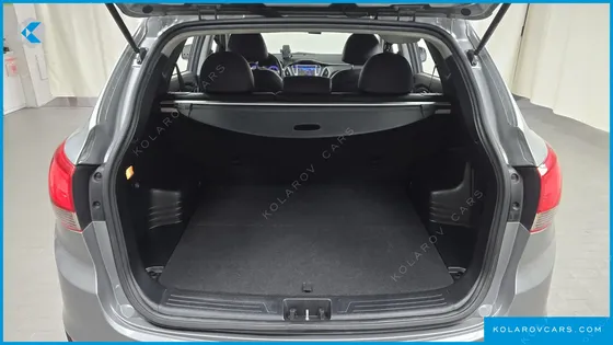 HYUNDAI TUCSON DIESEL 2WD LX20