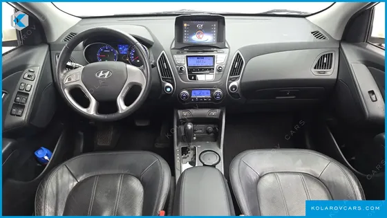 HYUNDAI TUCSON DIESEL 2WD LX20