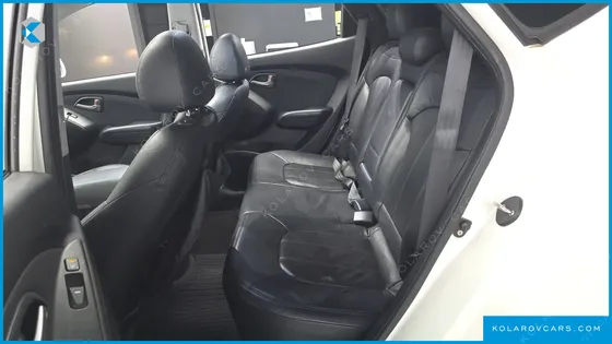 HYUNDAI TUCSON DIESEL 2WD LX20