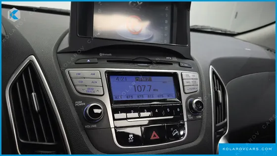 HYUNDAI TUCSON DIESEL 2WD LX20