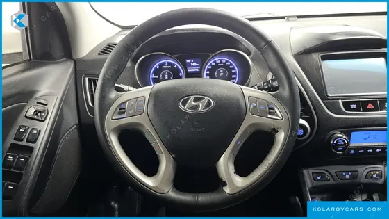 HYUNDAI TUCSON DIESEL 2WD LX20