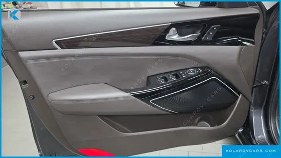 KIA K7 NOBLESSE