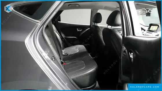 HYUNDAI TUCSON DIESEL 2WD LX20