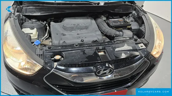 HYUNDAI TUCSON DIESEL 2WD LX20