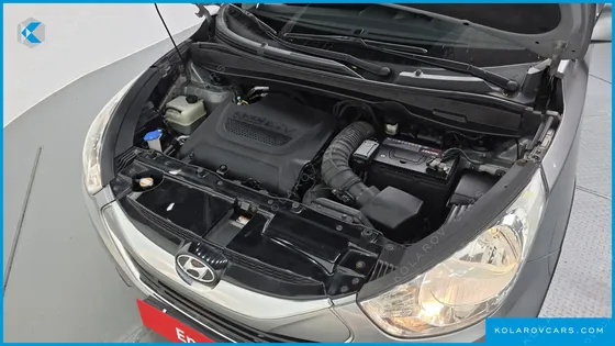 HYUNDAI TUCSON DIESEL 2WD LX20