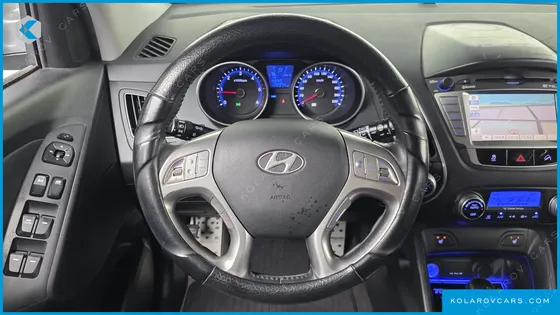 HYUNDAI TUCSON DIESEL 2WD LX20