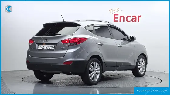 HYUNDAI TUCSON DIESEL 2WD LX20