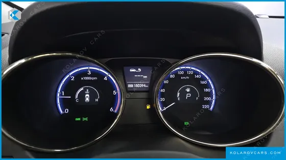 HYUNDAI TUCSON DIESEL 2WD LX20