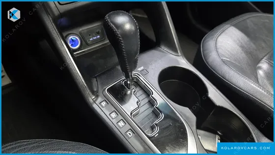 HYUNDAI TUCSON DIESEL 2WD LX20