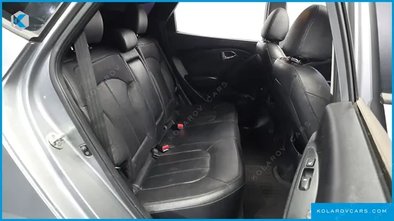 HYUNDAI TUCSON DIESEL 2WD LX20