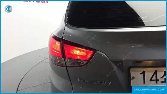 HYUNDAI TUCSON DIESEL 2WD LX20