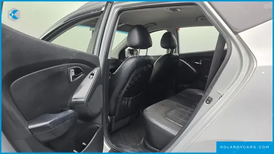 HYUNDAI TUCSON DIESEL 2WD LX20