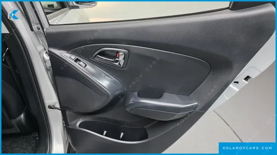 HYUNDAI TUCSON DIESEL 2WD LX20