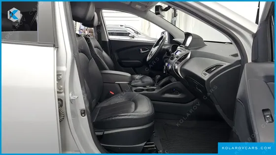 HYUNDAI TUCSON DIESEL 2WD LX20