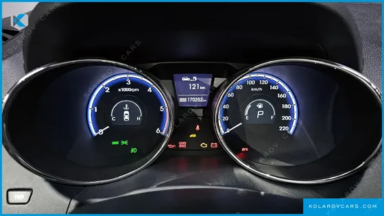 HYUNDAI TUCSON DIESEL 2WD LMX20