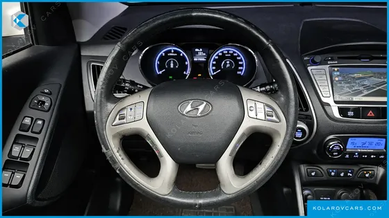 HYUNDAI TUCSON DIESEL 2WD LMX20