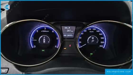 HYUNDAI TUCSON DIESEL 2WD LX20