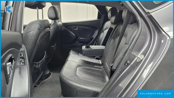 HYUNDAI TUCSON DIESEL 2WD LX20
