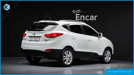 HYUNDAI TUCSON DIESEL 2WD LX20