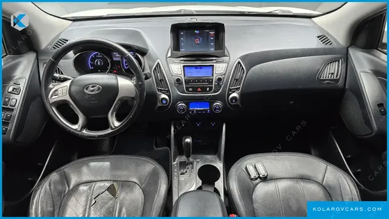 HYUNDAI TUCSON DIESEL 2WD LX20