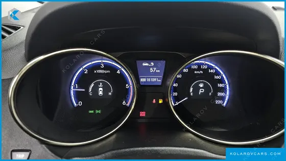 HYUNDAI TUCSON DIESEL 2WD LX20
