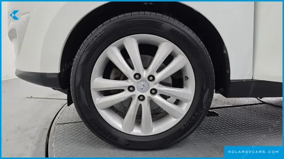 HYUNDAI TUCSON DIESEL 2WD X20