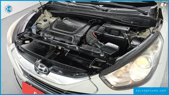 HYUNDAI TUCSON DIESEL 2WD LX20