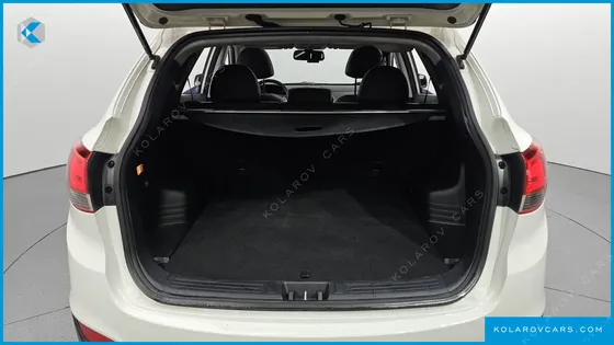 HYUNDAI TUCSON DIESEL 2WD LX20