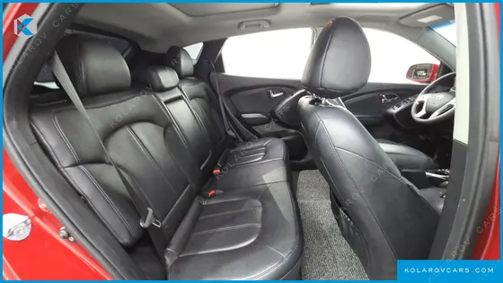 HYUNDAI TUCSON DIESEL 2WD LX20
