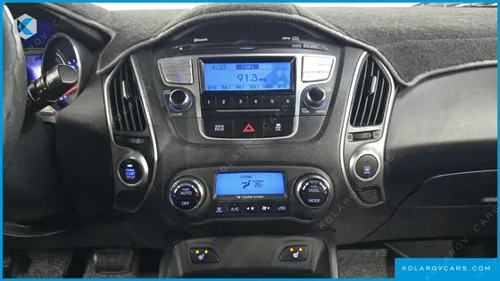 HYUNDAI TUCSON DIESEL 2WD LX20