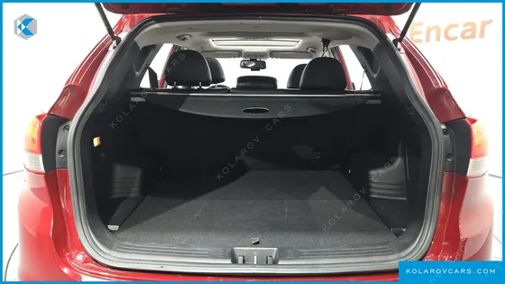 HYUNDAI TUCSON DIESEL 2WD LX20