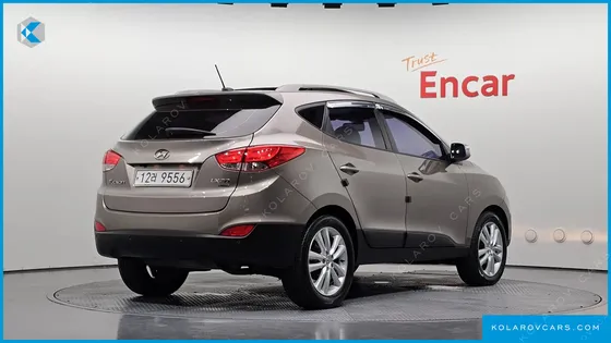 HYUNDAI TUCSON DIESEL 2WD LX20