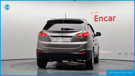 HYUNDAI TUCSON DIESEL 2WD LX20
