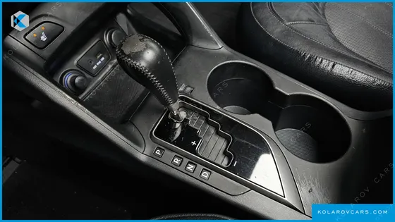 HYUNDAI TUCSON DIESEL 2WD LX20