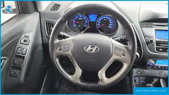 HYUNDAI TUCSON DIESEL 2WD LX20
