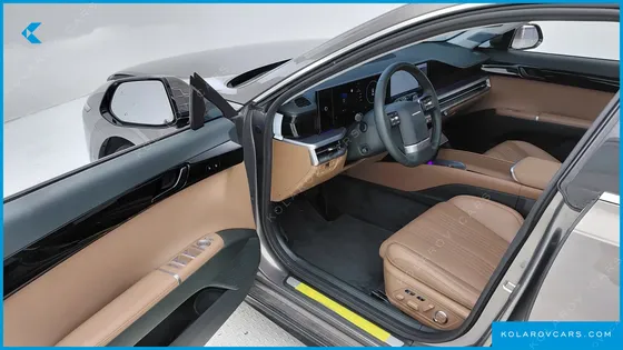 HYUNDAI GRANDEUR 2,5 GASOLINE 2WD