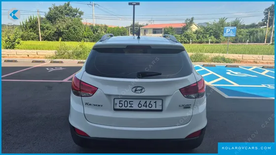 HYUNDAI TUCSON DIESEL 2WD LX20