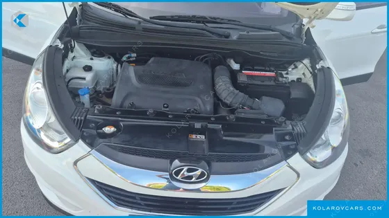 HYUNDAI TUCSON DIESEL 2WD LX20