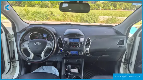 HYUNDAI TUCSON DIESEL 2WD LX20