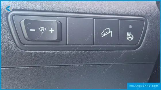 HYUNDAI TUCSON DIESEL 2WD LX20