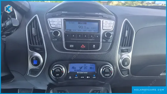 HYUNDAI TUCSON DIESEL 2WD LX20