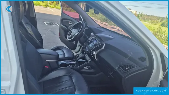 HYUNDAI TUCSON DIESEL 2WD LX20